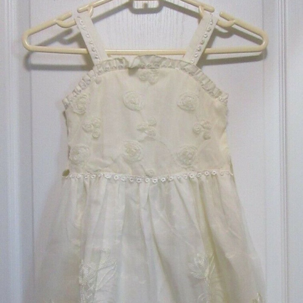 Kids Xlarge Dress with - says XL but it also say 8